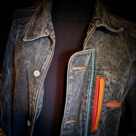 Stylish One Of A Kind Vintage 80s Italian Black Denim Jacket with Color Accents - Picture 2 of 5